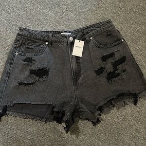 Forever 21 womens black jean shorts